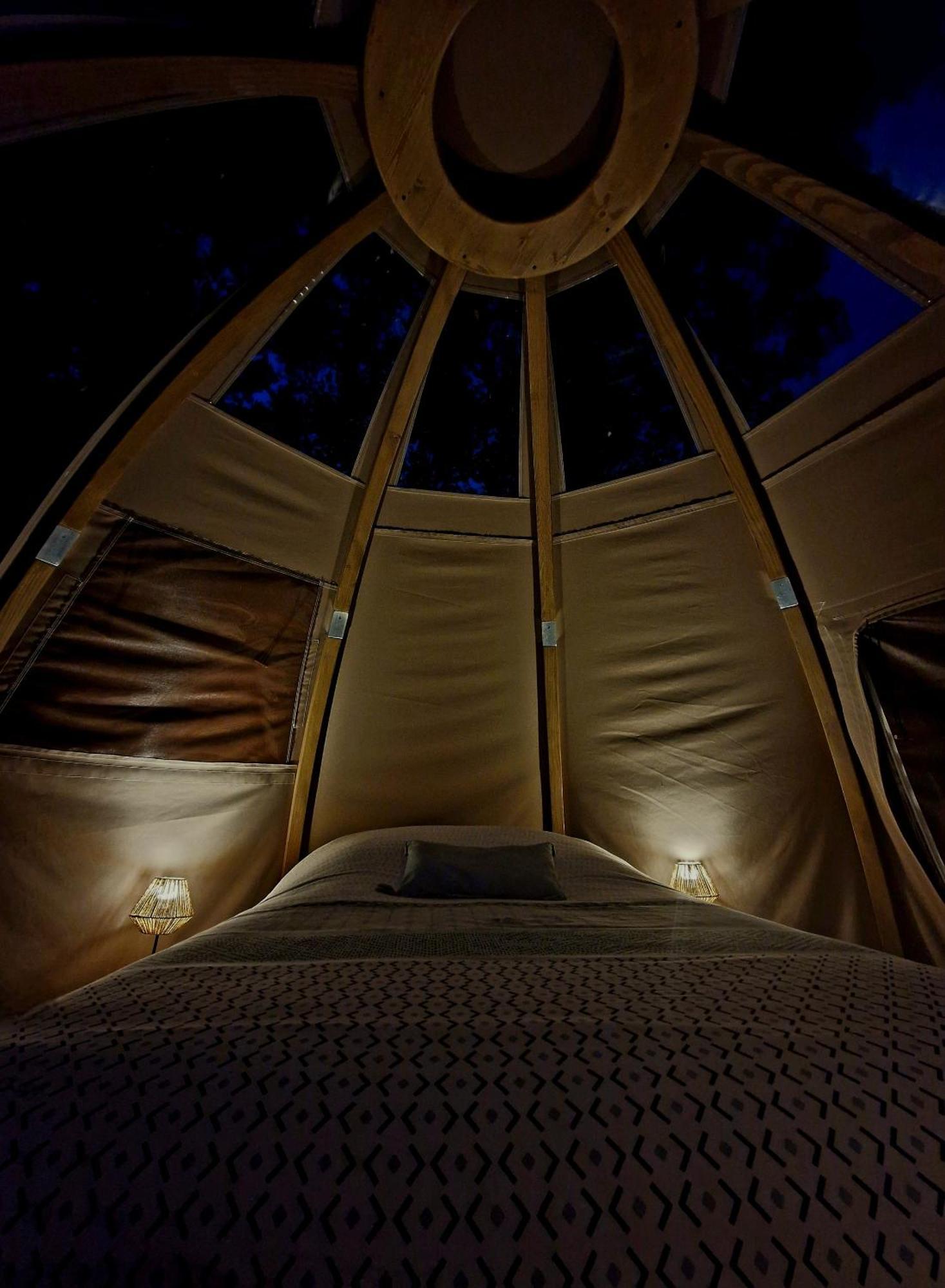 Bed and Breakfast Les Nuits De Cassiopee Sorde-lʼAbbaye Camera foto