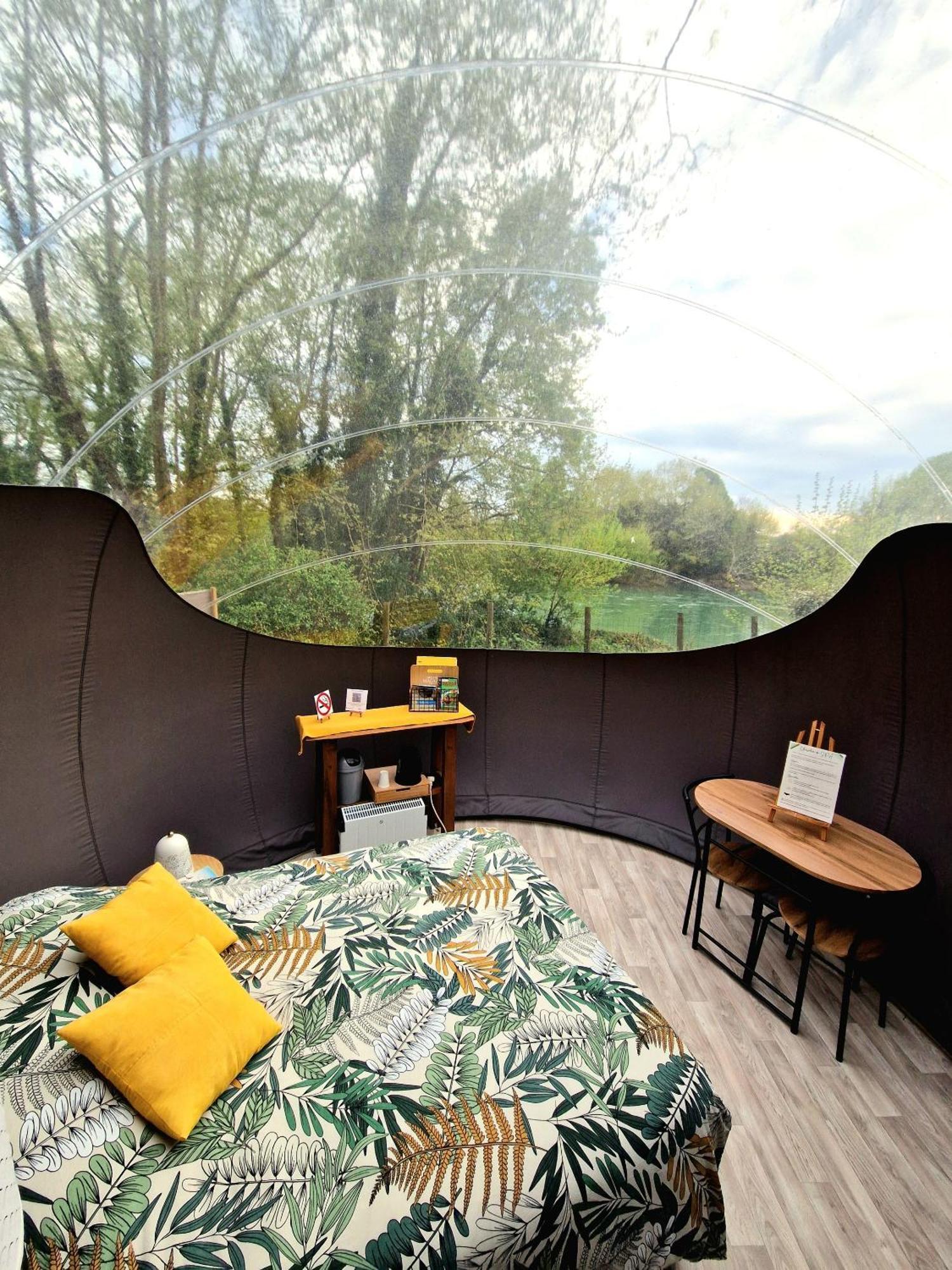 Bed and Breakfast Les Nuits De Cassiopee Sorde-lʼAbbaye Camera foto